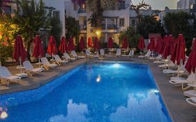 Serhan Hotel Gumbet 3*